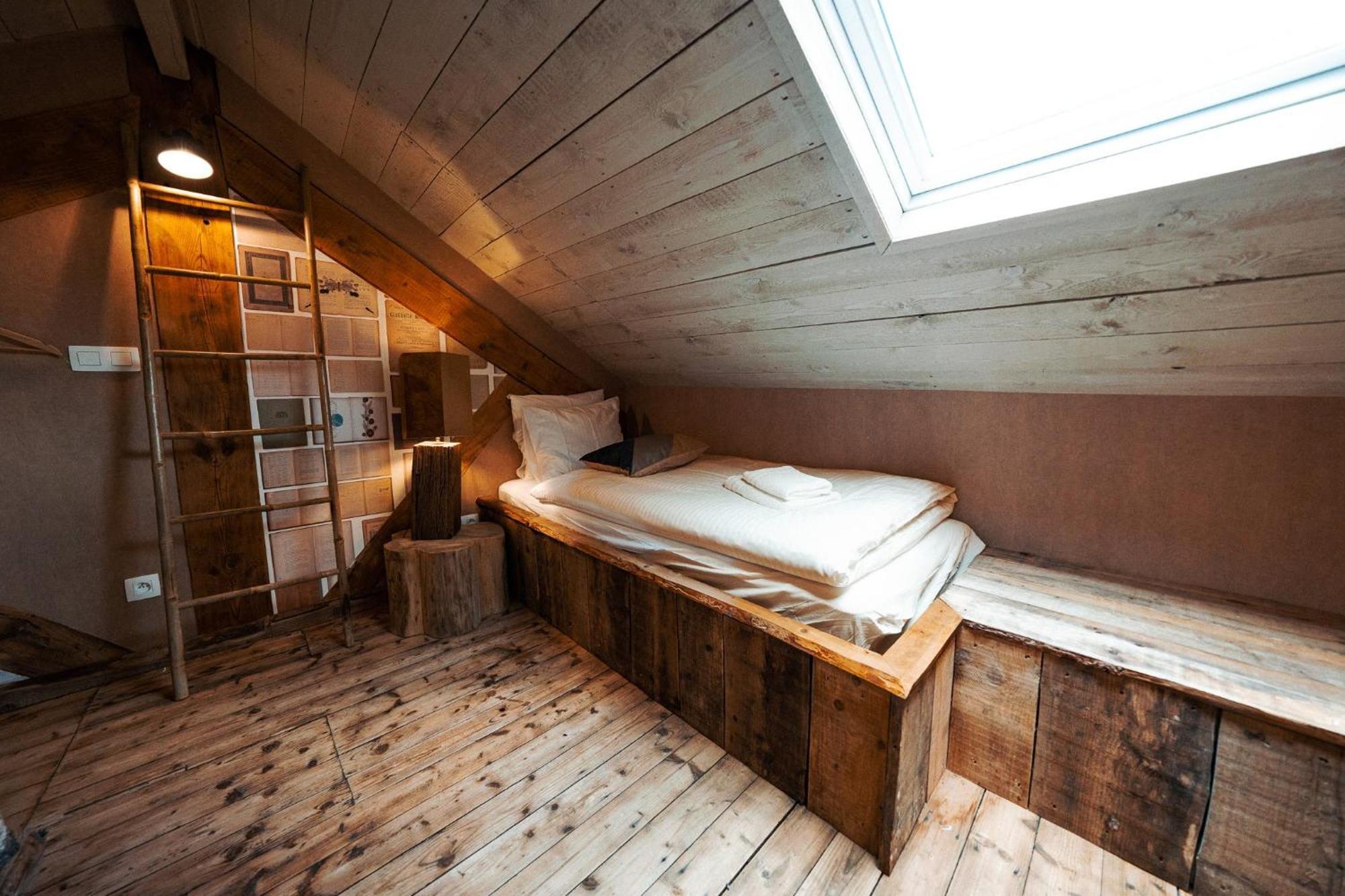 Oustalet Spa Extérieur photo